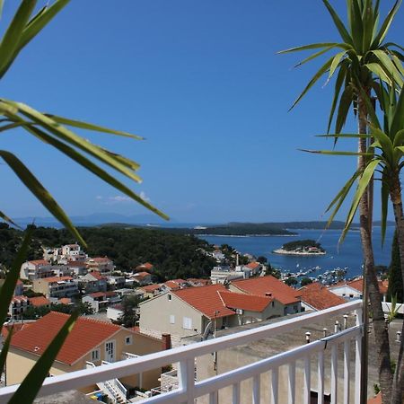 Apartments & Rooms Anita Hvar Town Exteriör bild